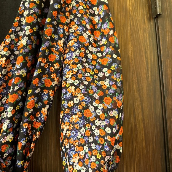 INTERMIX Sybil Silk Floral Dress (D4) - Picture 9 of 10